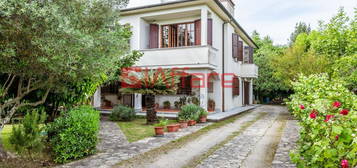 Villa unifamiliare, buono stato, 300 m², Ghezzano, San Giuliano Terme