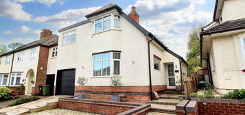 3 bed detached house for sale