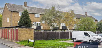 2 bed maisonette for sale