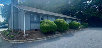 641 Statesville Blvd Unit cg-Apt 203, Salisbury, NC 28144