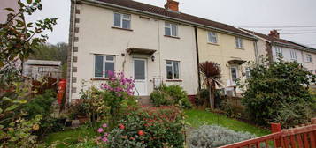 3 bed semi-detached house for sale