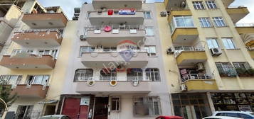 REMAX PARS'TAN PALMYE MAHALLES'NDE GEN VE FERAH SATILIK4+1