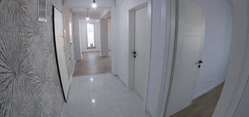 Apartament 3 camere decomandat 82mp Pipera Porsche AppTown vezi Video