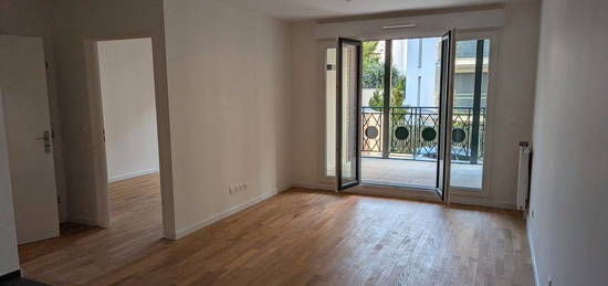 Location appartement 2 pièces neuf à Gare de Clamart