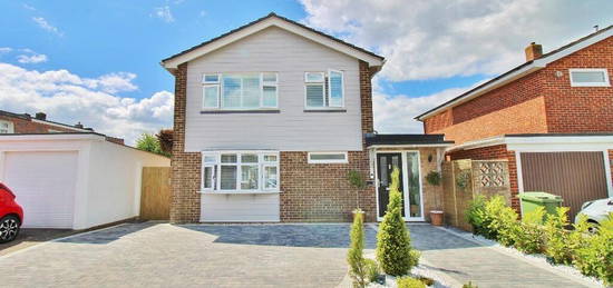 3 bedroom detached house