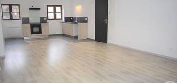 Appartement  à louer, 4 pièces, 3 chambres, 88 m²