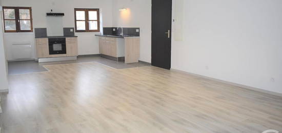 Appartement  à louer, 4 pièces, 3 chambres, 88 m²