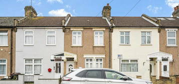 2 bedroom terraced house