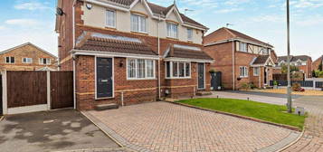 2 bedroom semi-detached house for sale