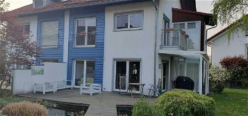 Moderne Doppelhaushälfte in der Luipoldsiedlung in Hohenbrunn (Nähe München, S7), EBK, Spielstr.