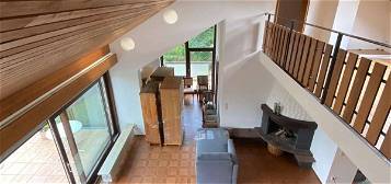 Stilvolle, Maisonette-Wohnung mit Dachterrasse u. Wintergarten