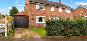 3 bed semi-detached house for sale