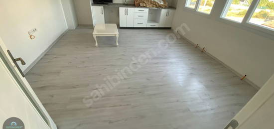 SEYDİKEMER EMLAK'tan Gerişburnu'nda Kiralık 2+1 Dubl. 25m² Salon