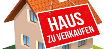 Renovierungsbedürftiges Haus zu verkaufen