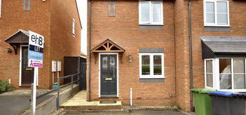 2 bedroom semi-detached house to rent