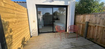 Studio meublé  à louer, 1 pièce, 15 m², Terrasse