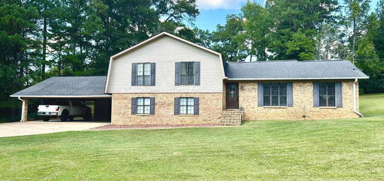 221 County Road 30 E, Berry, AL 35546