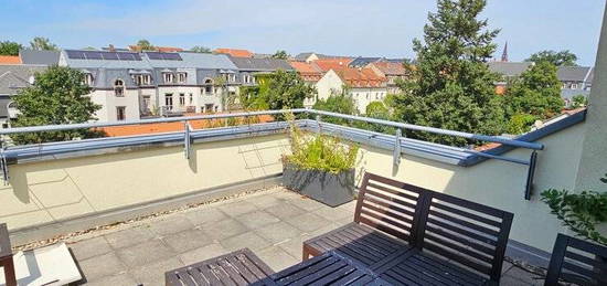 Attraktive Dachgeschossmaisonettwohnung mit Terrasse und Balkon - ideal für Kapitalanleger