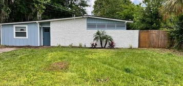 6937 Rollo Rd, Jacksonville, FL 32205