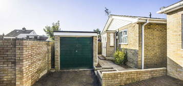 2 bed detached bungalow for sale