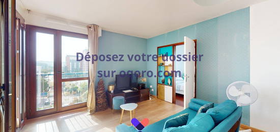 Appartement meublé  à louer, 4 pièces, 3 chambres, 75 m²