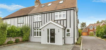 5 bedroom semi-detached house for sale