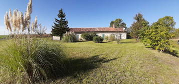 Maison ancienne de plain-pied  à vendre, 5 pièces, 4 chambres, 110 m²