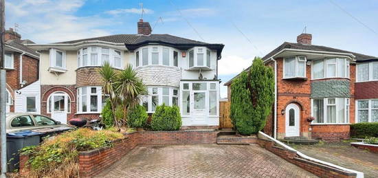 3 bedroom semi-detached house