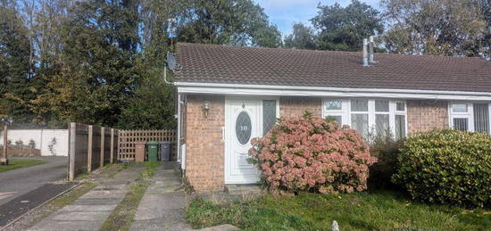 2 bedroom semi-detached bungalow for sale