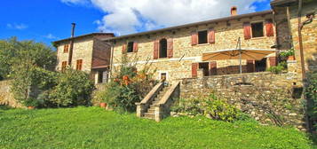 Casale/cascina in vendita a Casola in Lunigiana