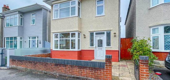 3 bedroom detached house to rent