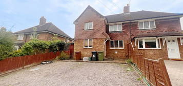 Barn conversion to rent in Vernon Way, Guildford GU2