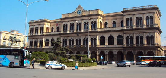 Monolocale zona Stazione Centrale