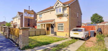 2 bedroom semi-detached house to rent