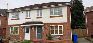 3 bedroom semi-detached house