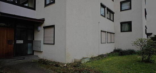 Stadtnah und doch im Grünen (Erdgeschosswohnung in parkähnlicher Lage)