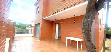 Chalet en Pinemar-Can Cornet, Pineda de Mar