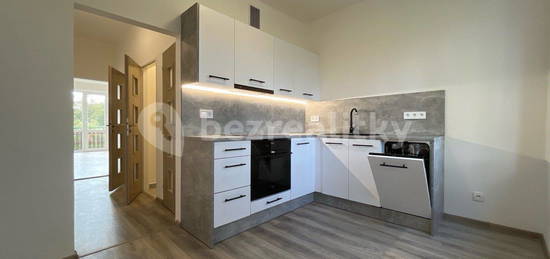 Pronájem bytu 2+1 56 m², Mickiewiczova,