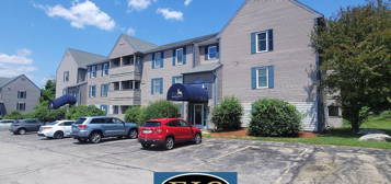 108 Eastern Ave APT 101, Manchester, NH 03104