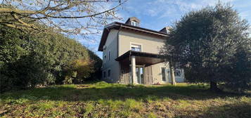 Villa a Sesto Calende