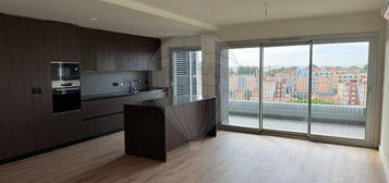 Arrendamento de Apartamento T2  na rua Eng. Viana Batista s/n