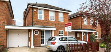 3 bedroom link detached house for sale