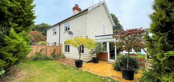 2 bedroom semi-detached house