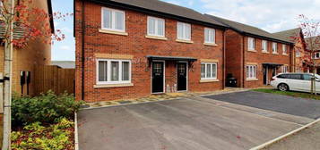 3 bed semi-detached house for sale