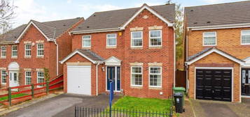 5 bedroom detached house