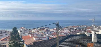 Apartamento T2 com Vista de Mar Junto ao Centro da Ericeira