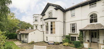 Flat for sale in Brooklands Road, Weybridge KT13