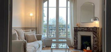 Appartement T2 Bis de 57 m² en plein centre-ville de Chantilly