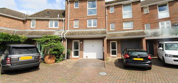 Town house for sale in Priory Avenue, St. Denys SO17