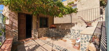 Cortijo en venta en Abrucena